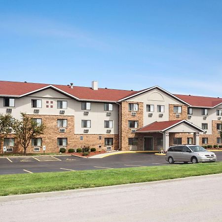 Motel Super 8 By Wyndham Fairview Heights-St. Louis Esterno foto