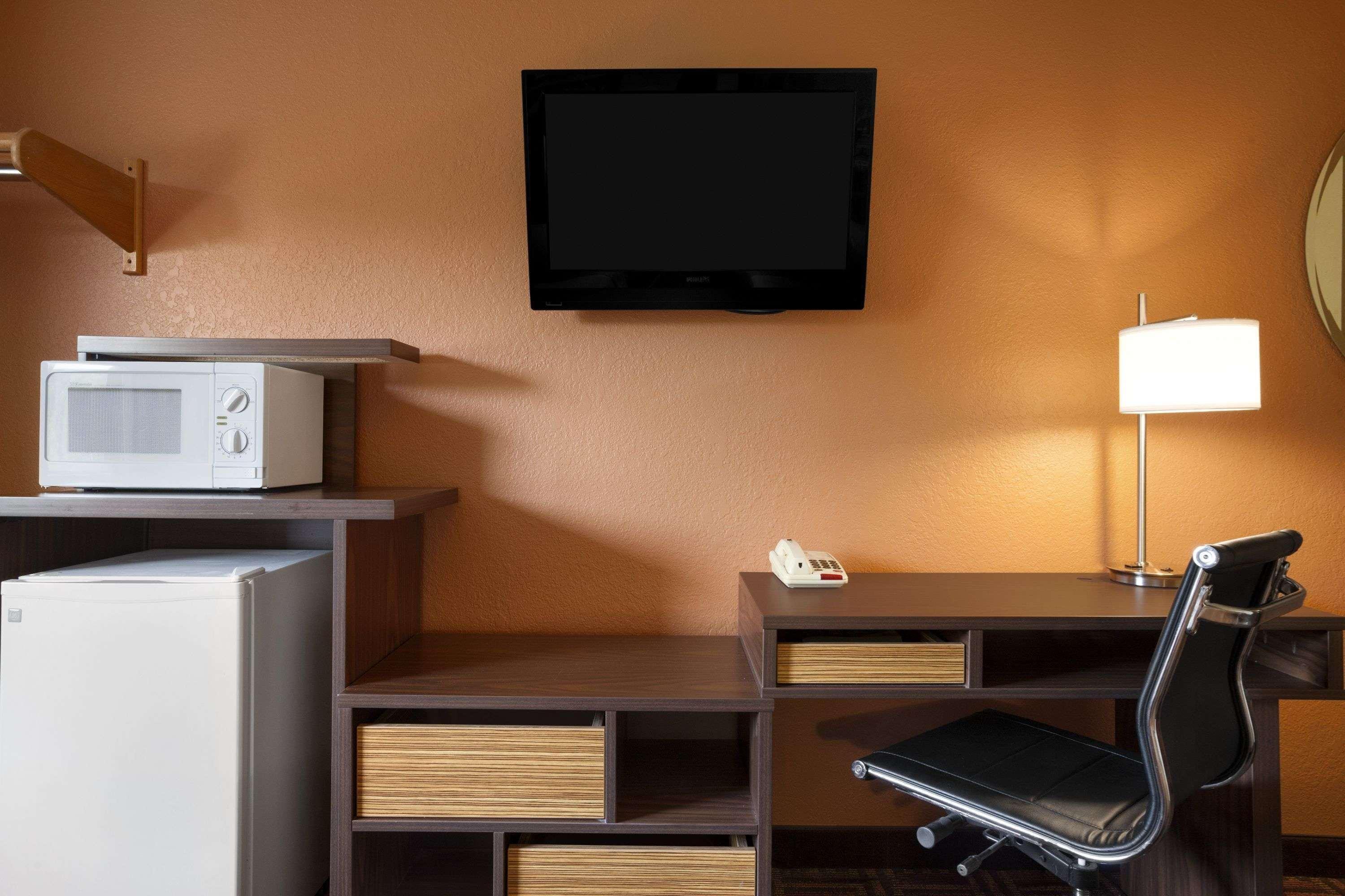 Motel Super 8 By Wyndham Fairview Heights-St. Louis Esterno foto
